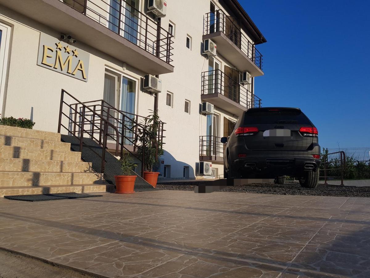 Ema Hotell Vama Veche Exteriör bild
