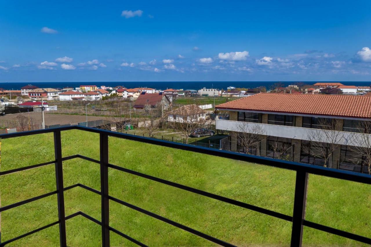 Ema Hotell Vama Veche Exteriör bild
