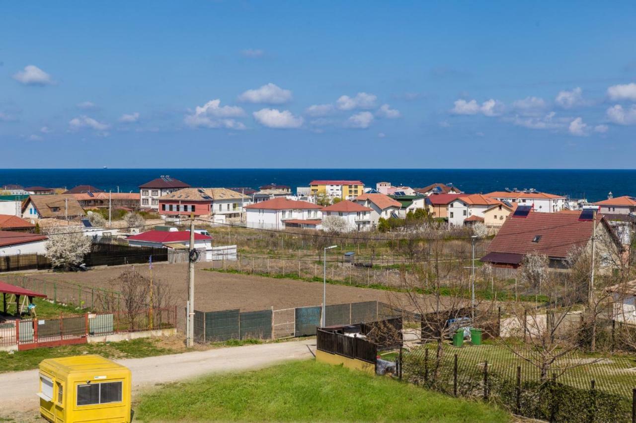Ema Hotell Vama Veche Exteriör bild