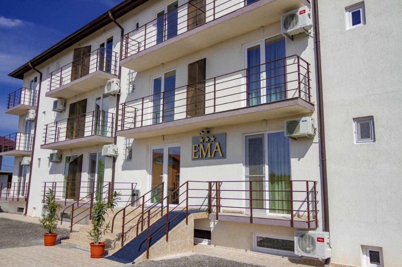 Ema Hotell Vama Veche Exteriör bild