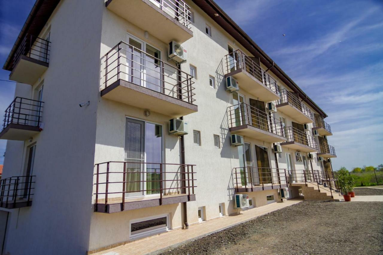 Ema Hotell Vama Veche Exteriör bild