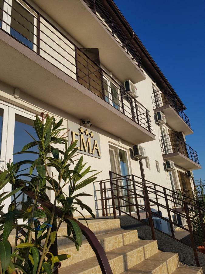 Ema Hotell Vama Veche Exteriör bild